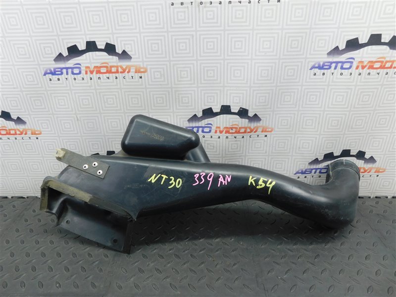 Воздухозаборник NISSAN X-TRAIL NT30-046544 QR20-DE 2002 (б/у)