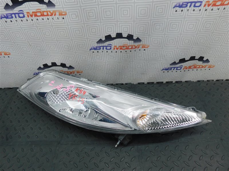 Габарит NISSAN JUKE YF15-068657 HR15-DE 2012 правый (б/у)