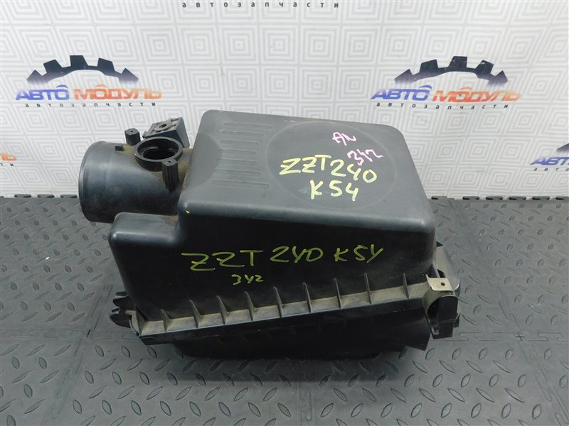 Корпус воздушного фильтра TOYOTA PREMIO ZZT240-0075709 1ZZ-FE 2004 (б/у)