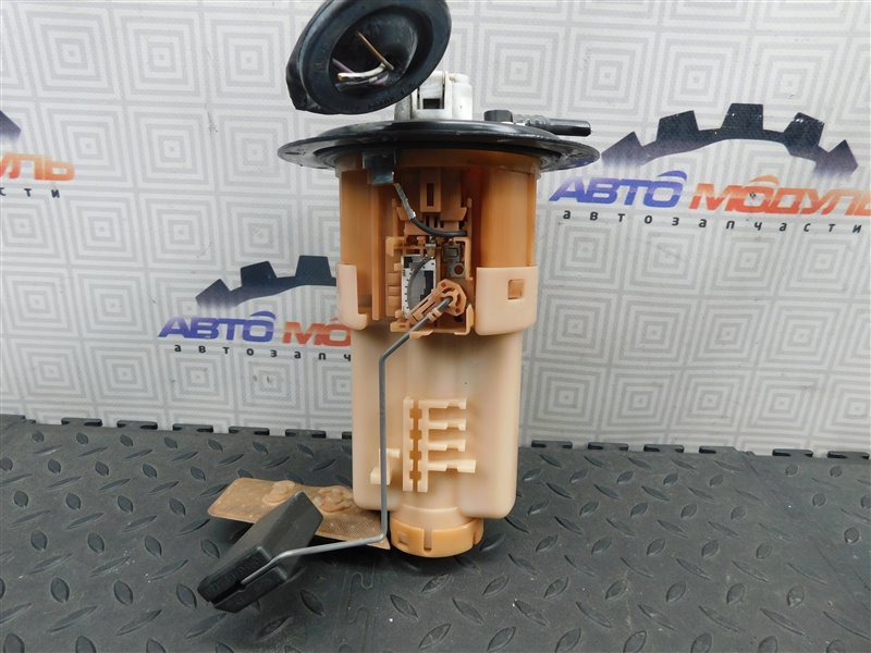 Топливный насос TOYOTA PROBOX NCP58-0063949 1NZ-FE 2008 (б/у)