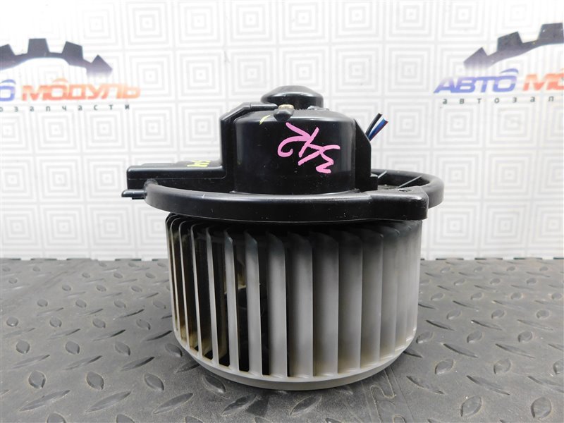 Мотор печки TOYOTA PREMIO ZZT240-0075709 1ZZ-FE 2004 (б/у)