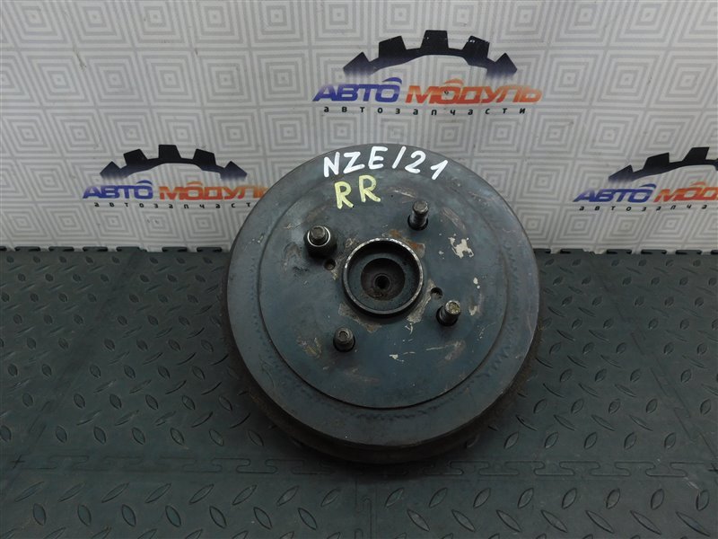 Ступица TOYOTA COROLLA NZE121 задняя правая (б/у)
