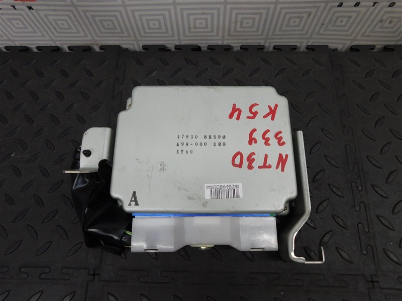 Блок управления abs NISSAN X-TRAIL NT30-046544 QR20-DE 2002 (б/у)