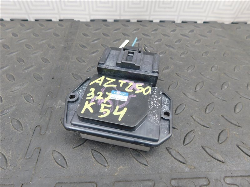 Реостат печки TOYOTA AVENSIS AZT250-0003009 1AZ-FSE 2004 (б/у)