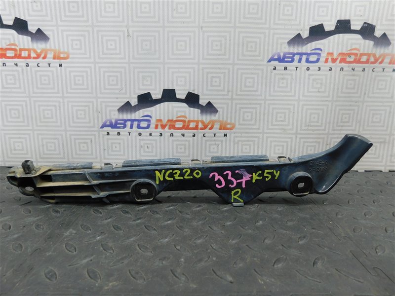 Крепление бампера TOYOTA RAUM NCZ20-0141283 1NZ-FE 2010 правое (б/у)