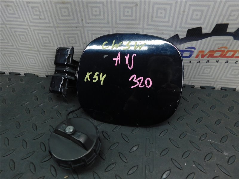 Лючок бензобака MITSUBISHI OUTLANDER CW5W-0027661 4B12 2006 (б/у)