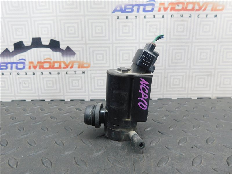 Мотор стеклоомывателя TOYOTA VITZ NCP10-0157699 2NZ-FE 2002 (б/у)