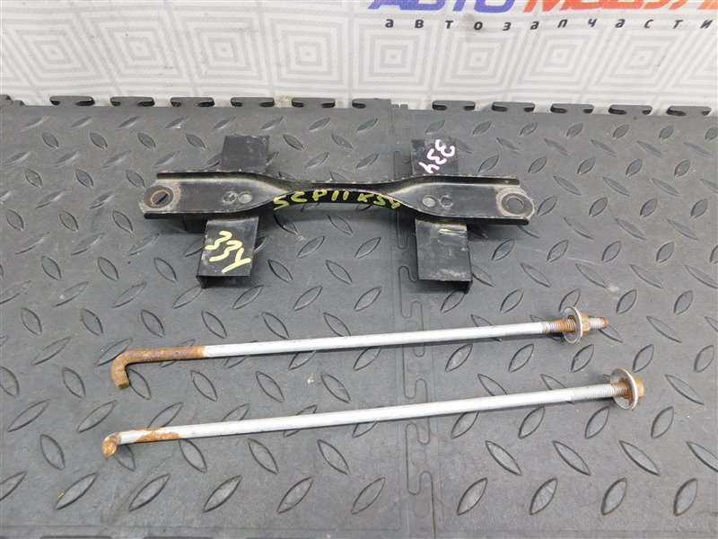 Крепление аккумулятора TOYOTA PLATZ SCP11-0080380 1SZ-FE 2005 (б/у)