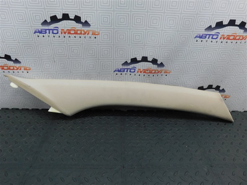Накладка на стойку кузова TOYOTA PREMIO ZZT240-0075709 1ZZ-FE 2004 правая (б/у)