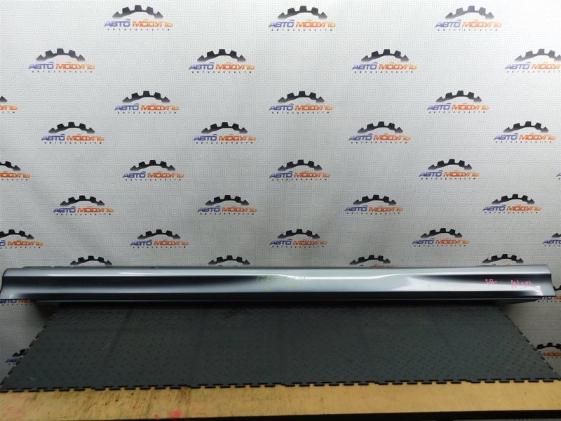 Накладка на порог MITSUBISHI RVR GA4W-0105368 4J10 2012 правая (б/у)