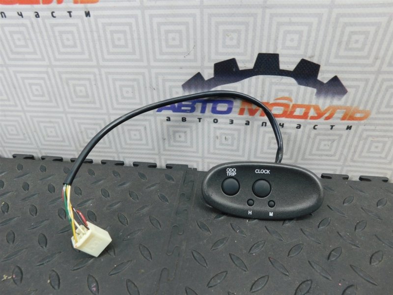 Блок управления часами TOYOTA FUNCARGO NCP20-0223300 2NZ-FE 2002 (б/у)