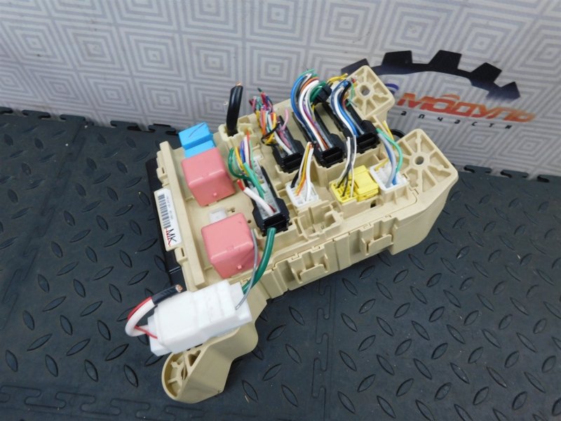 Блок предохранителей TOYOTA CAMRY ACV40-3185587 2AZ-FE 2008 (б/у)