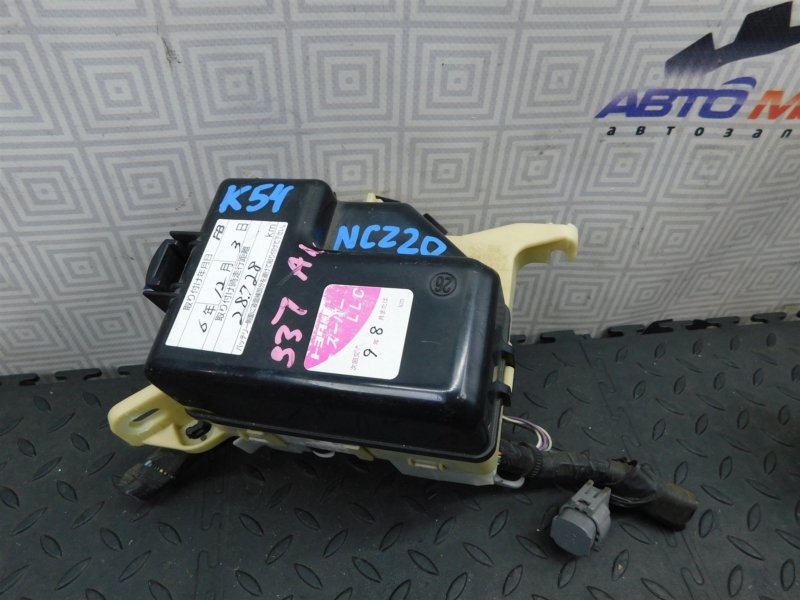 Блок предохранителей TOYOTA RAUM NCZ20-0141283 1NZ-FE 2010 (б/у)