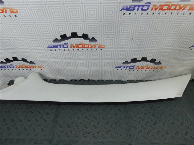 Накладка на стойку кузова TOYOTA VITZ NCP10-0157699 2NZ-FE 2002 левая (б/у)
