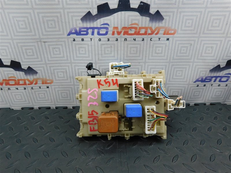 Блок предохранителей NISSAN SUNNY FB15-372424 QG15-DE 2002 (б/у)