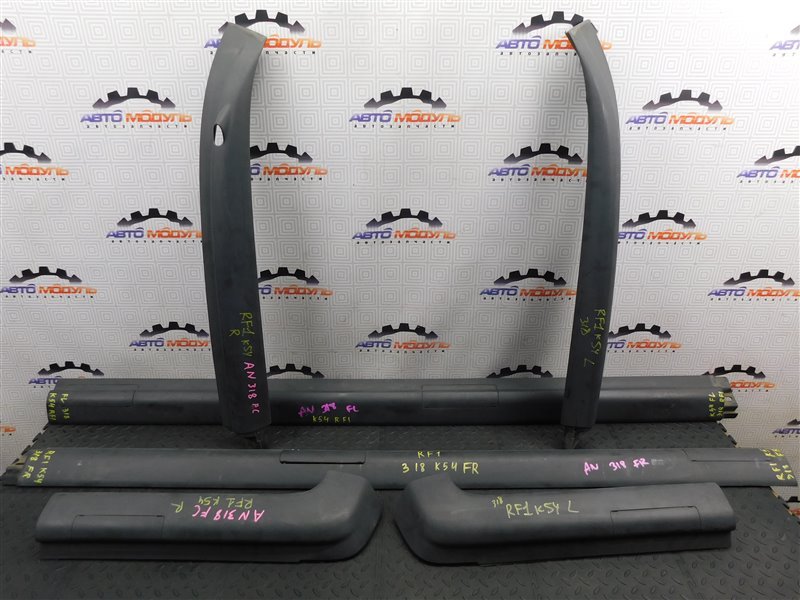 Заглушка рейлинга HONDA STEPWGN RF1-1258576 B20B 1998 (б/у)