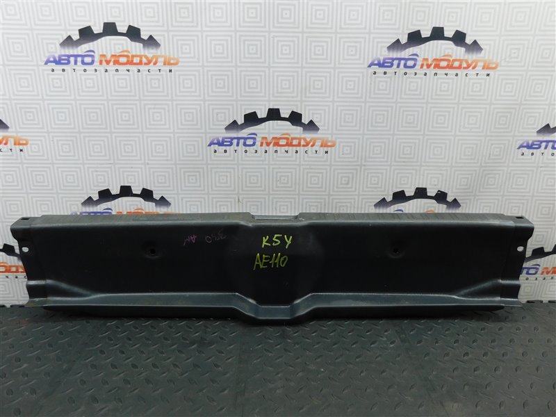 Накладка замка багажника TOYOTA COROLLA AE110-5225905 5A-FE 1998 (б/у)