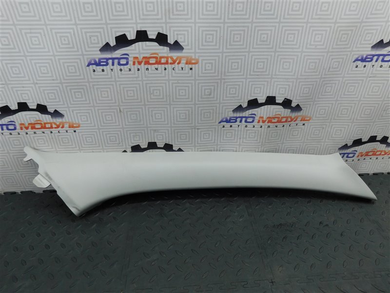 Накладка на стойку кузова TOYOTA FUNCARGO NCP20-0223300 2NZ-FE 2002 передняя правая (б/у)