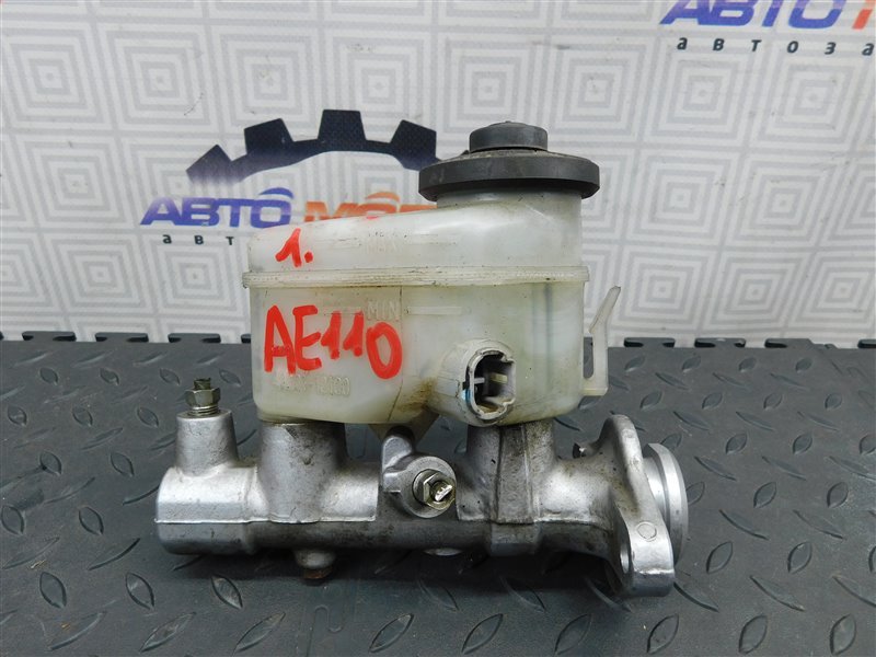 Главный тормозной цилиндр TOYOTA SPRINTER AE110 (б/у)