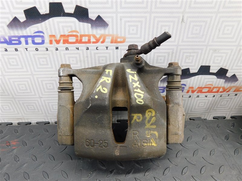 Суппорт TOYOTA MARK II JZX100 передний правый (б/у)