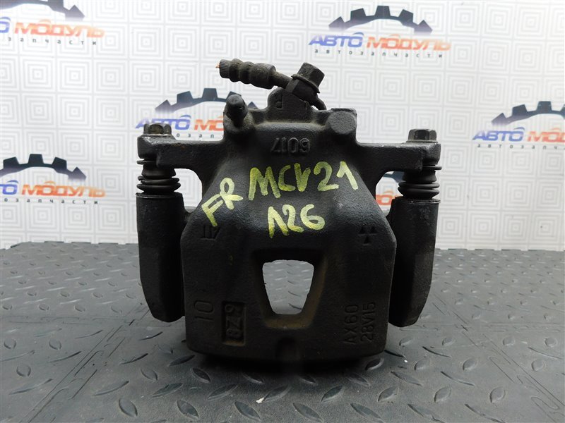 Суппорт TOYOTA WINDOM MCV21 передний правый (б/у)