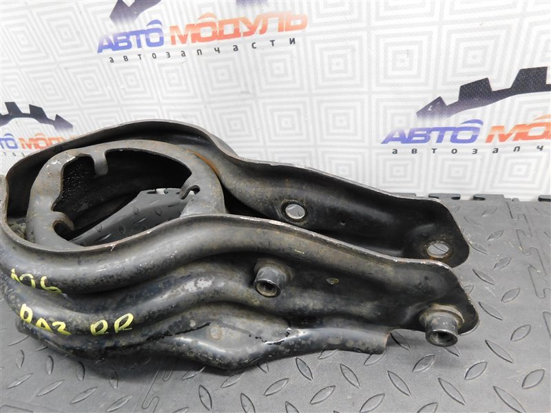 Рычаг HONDA ODYSSEY RA3 задний правый (б/у) Рычаг HONDA ODYSSEY RA3 задний правый (б/у)