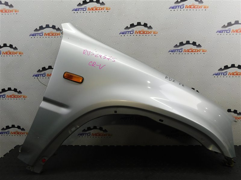 Крыло HONDA CR-V RD1 B20B переднее правое (б/у) Крыло HONDA CR-V RD1 B20B переднее правое (б/у)