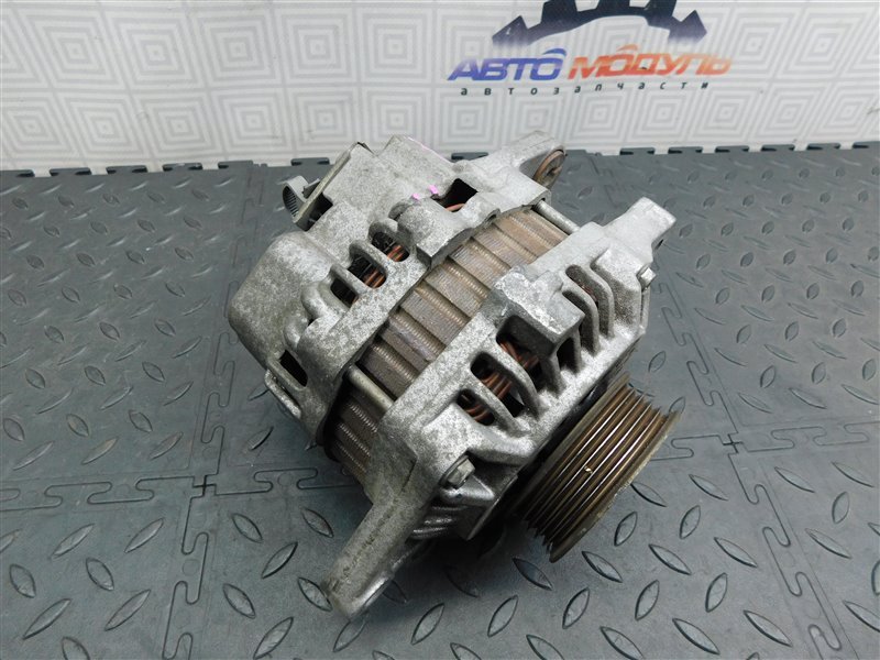 Генератор HONDA FIT GD1 L13A (б/у)
