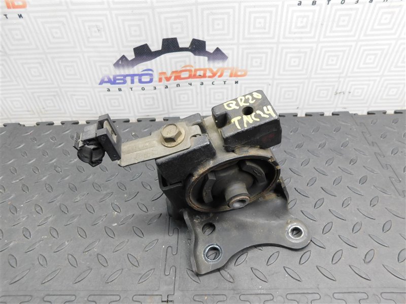 Подушка двигателя NISSAN SERENA TNC24 QR20-DE левая (б/у)