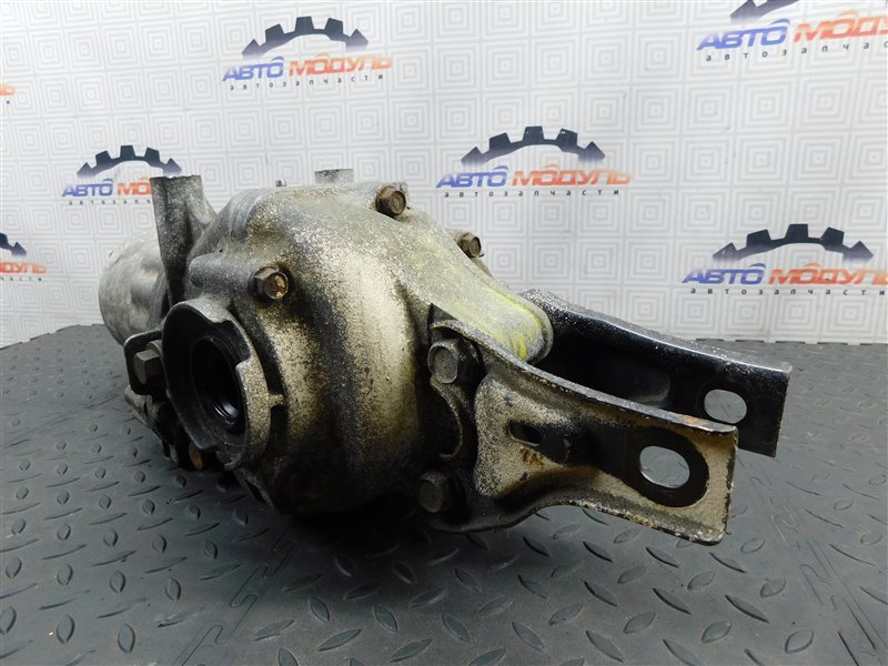 Редуктор HONDA STEPWGN RF2 задний (б/у) Редуктор HONDA STEPWGN RF2 задний (б/у)