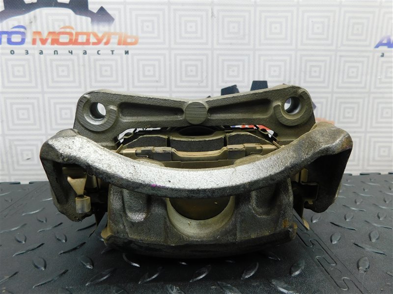 Суппорт NISSAN JUKE YF15 передний левый (б/у) Суппорт NISSAN JUKE YF15 передний левый (б/у)