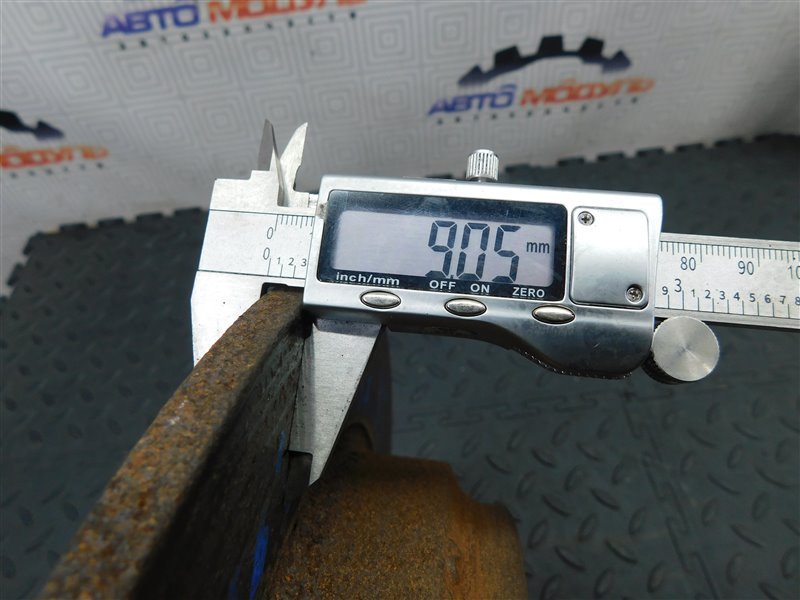 Диск тормозной HONDA ODYSSEY RA3 задний (б/у) Диск тормозной HONDA ODYSSEY RA3 задний (б/у)