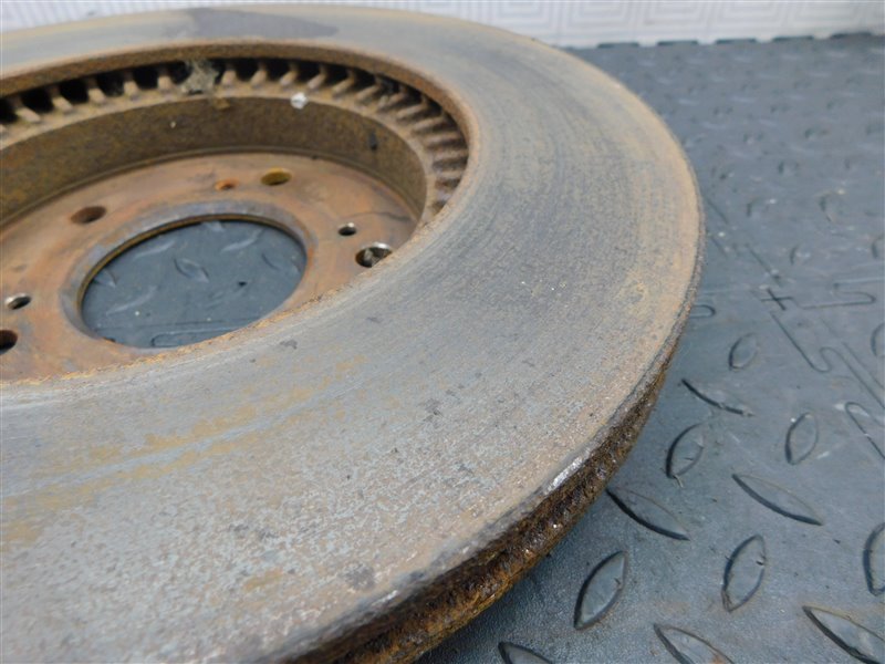 Диск тормозной HONDA HR-V GH3 передний (б/у) Диск тормозной HONDA HR-V GH3 передний (б/у)