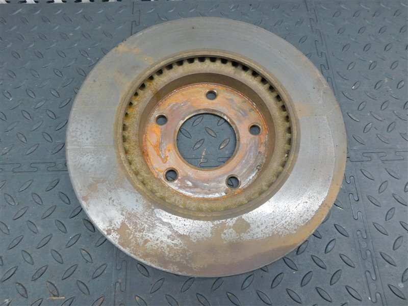 Диск тормозной NISSAN JUKE YF15 передний (б/у) Диск тормозной NISSAN JUKE YF15 передний (б/у)