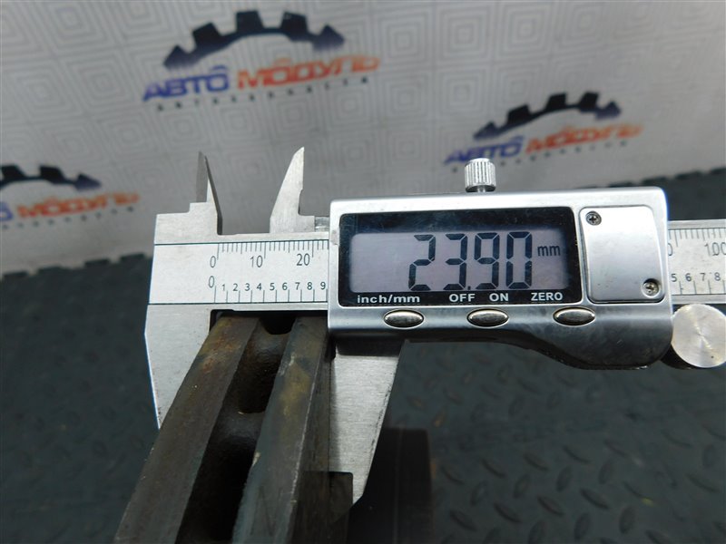 Диск тормозной NISSAN JUKE YF15 передний (б/у) Диск тормозной NISSAN JUKE YF15 передний (б/у)