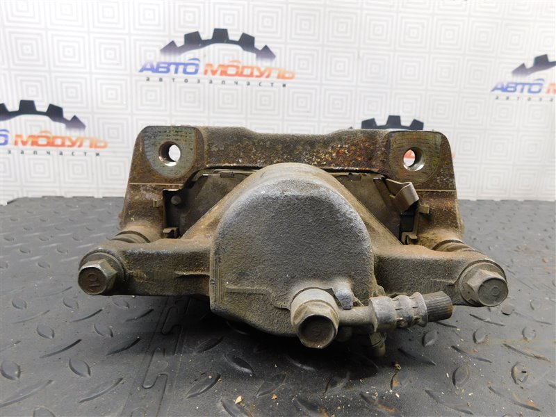 Суппорт HONDA HR-V GH3 передний левый (б/у) Суппорт HONDA HR-V GH3 передний левый (б/у)