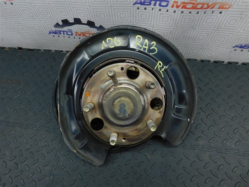 Ступица HONDA ODYSSEY RA3 задняя левая (б/у) Ступица HONDA ODYSSEY RA3 задняя левая (б/у)