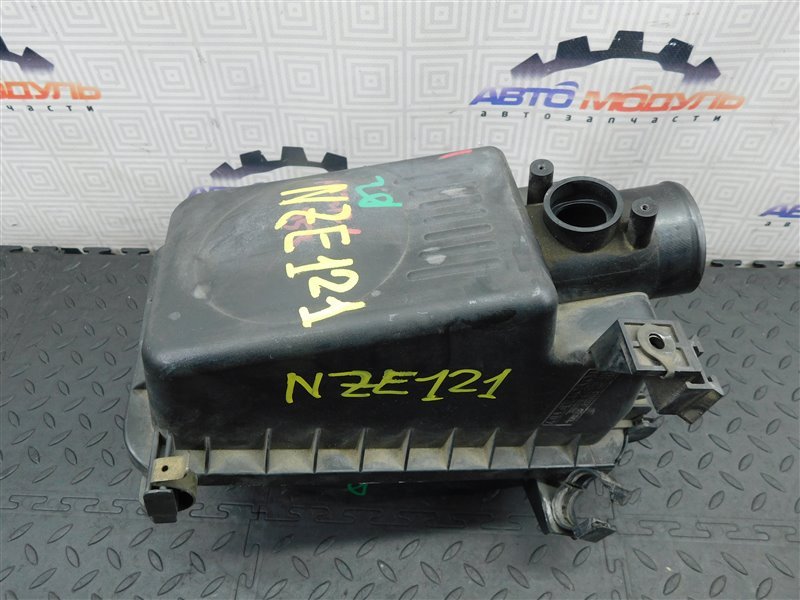 Корпус воздушного фильтра TOYOTA COROLLA RUNX NZE121 1NZ-FE (б/у)