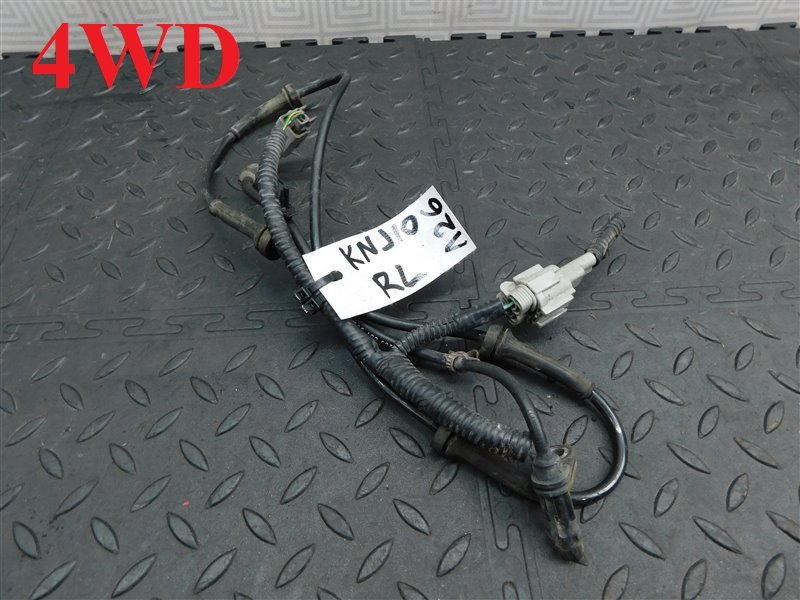 Датчик abs NISSAN DUALIS KNJ10 задний левый (б/у)