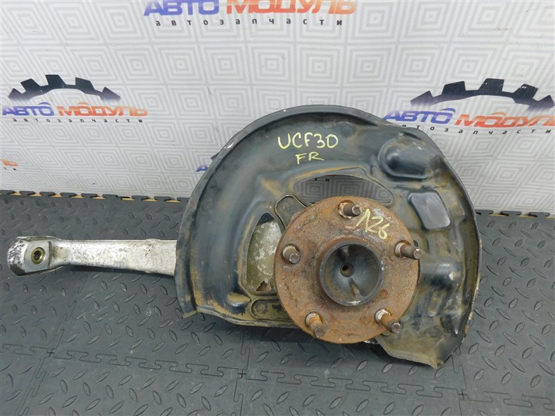 Ступица TOYOTA CELSIOR UCF30 передняя правая (б/у)