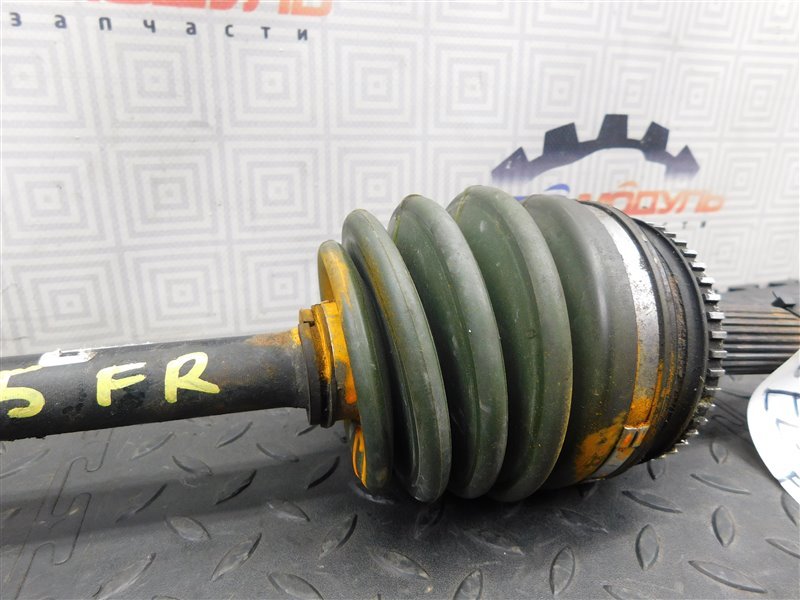 Привод TOYOTA CORSA EL55 5E-FE передний правый (б/у) Привод TOYOTA CORSA EL55 5E-FE передний правый (б/у)