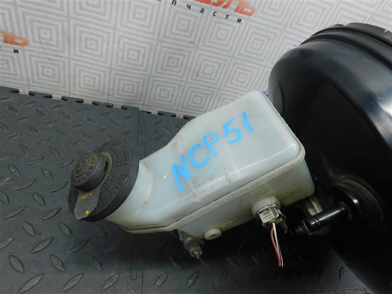 Главный тормозной цилиндр TOYOTA PROBOX NCP51 (б/у) Главный тормозной цилиндр TOYOTA PROBOX NCP51 (б/у)