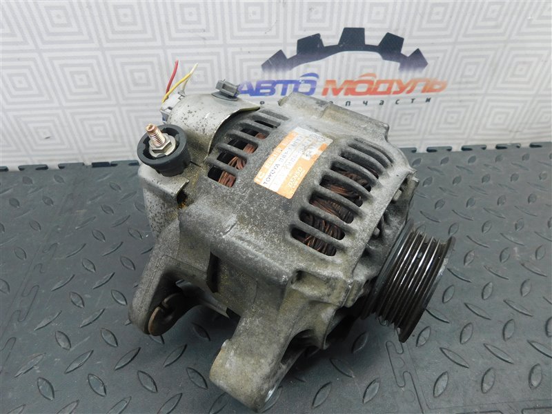Генератор TOYOTA COROLLA SPACIO AE111 4A-FE (б/у)