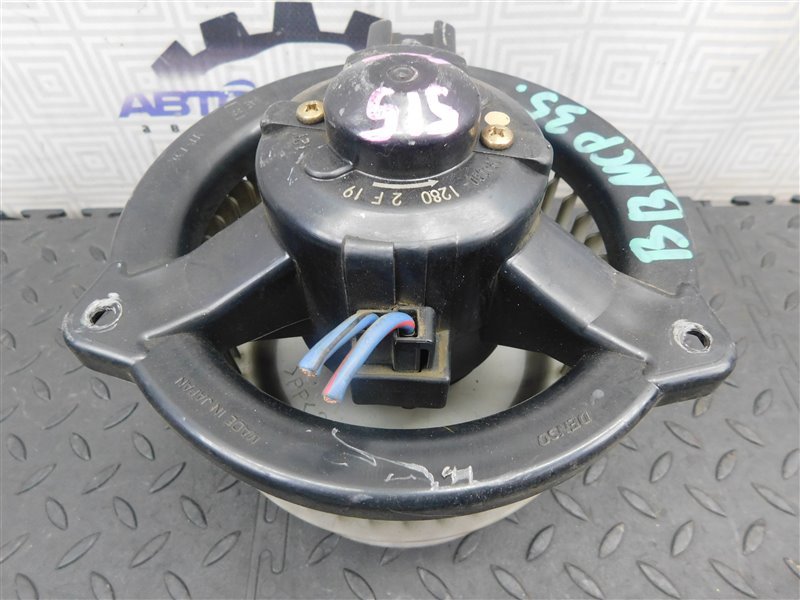 Мотор печки TOYOTA BB NCP35 (б/у) Мотор печки TOYOTA BB NCP35 (б/у)