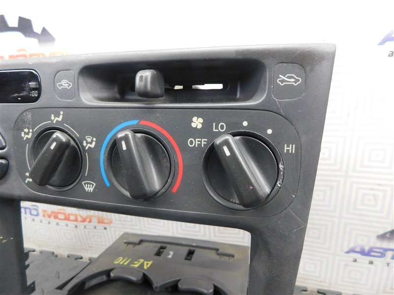 Блок управления климат-контролем TOYOTA COROLLA AE110 (б/у) Блок управления климат-контролем TOYOTA COROLLA AE110 (б/у)