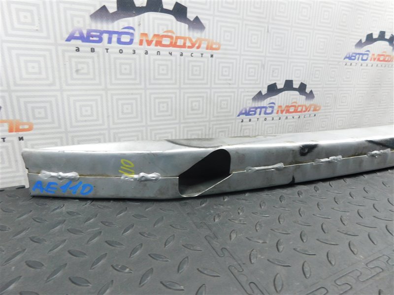 Усилитель бампера TOYOTA SPRINTER AE110 передний (б/у) Усилитель бампера TOYOTA SPRINTER AE110 передний (б/у)