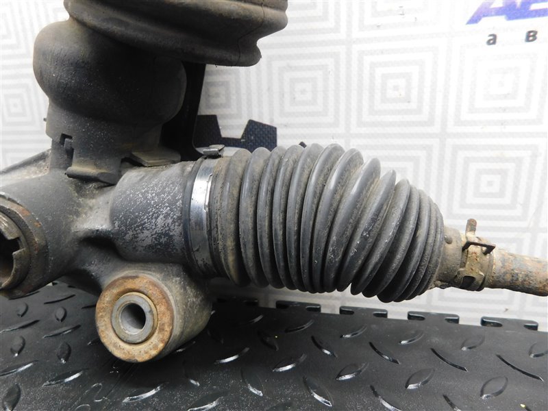 Рейка рулевая TOYOTA SIENTA NCP85 (б/у) Рейка рулевая TOYOTA SIENTA NCP85 (б/у)