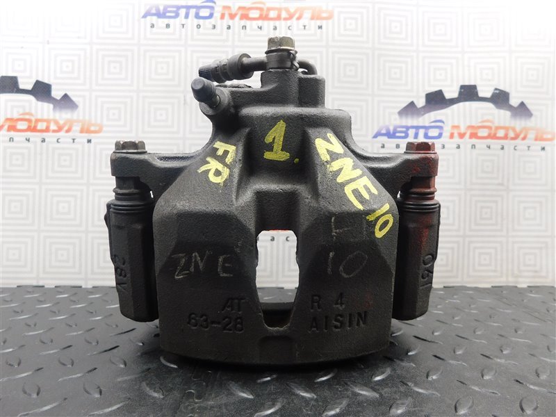 Суппорт TOYOTA WISH ZNE10 передний правый (б/у)