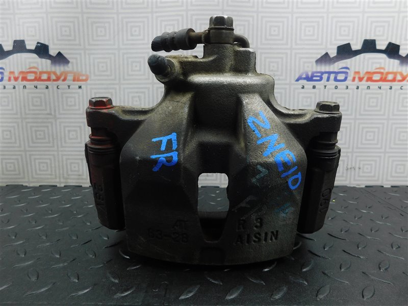 Суппорт TOYOTA WISH ZNE10 передний правый (б/у)