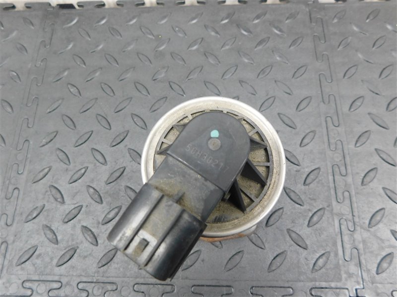 Клапан egr HONDA ODYSSEY RA6 F23A (б/у) Клапан egr HONDA ODYSSEY RA6 F23A (б/у)